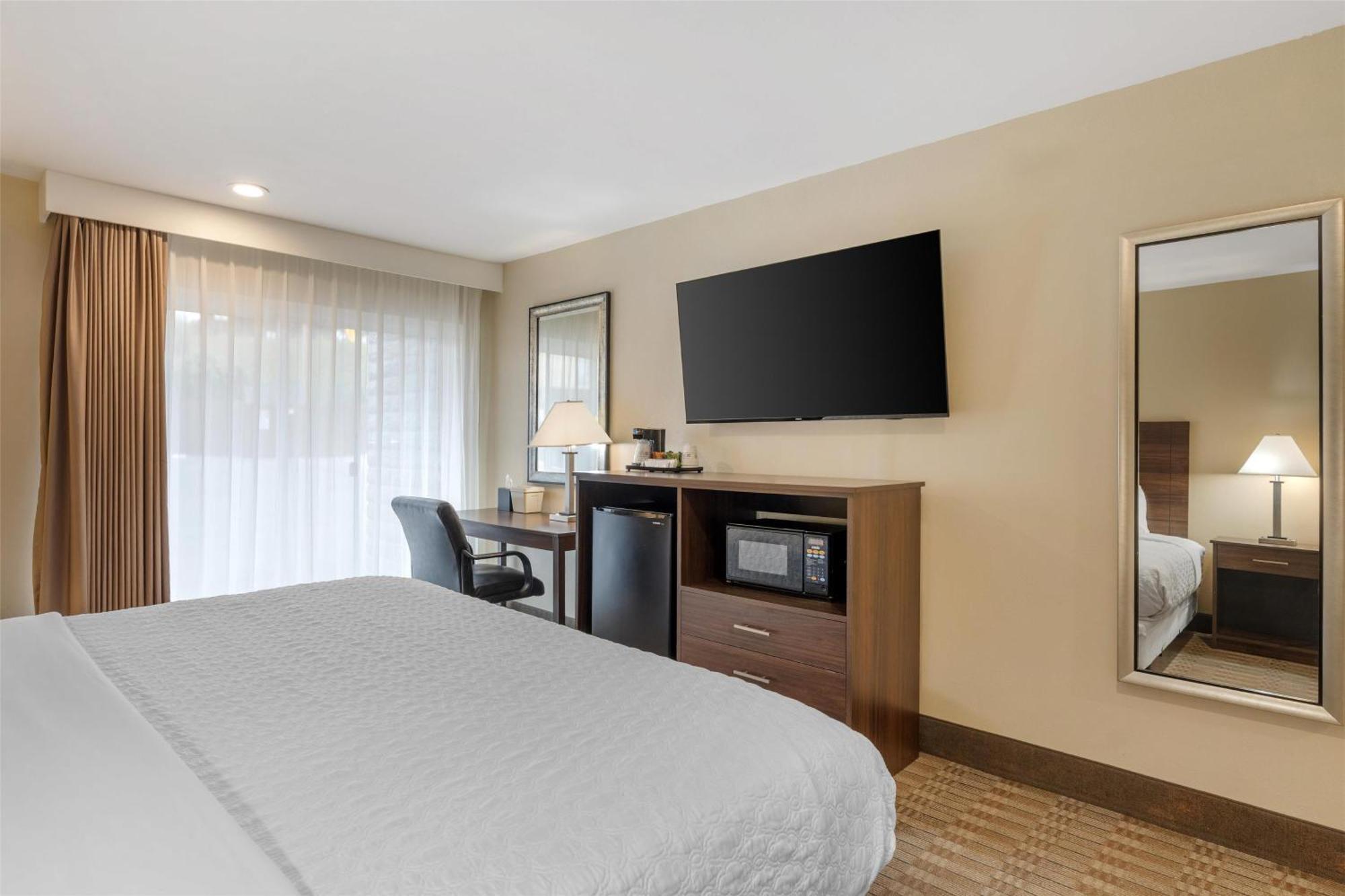 Western Hotel Oceanside